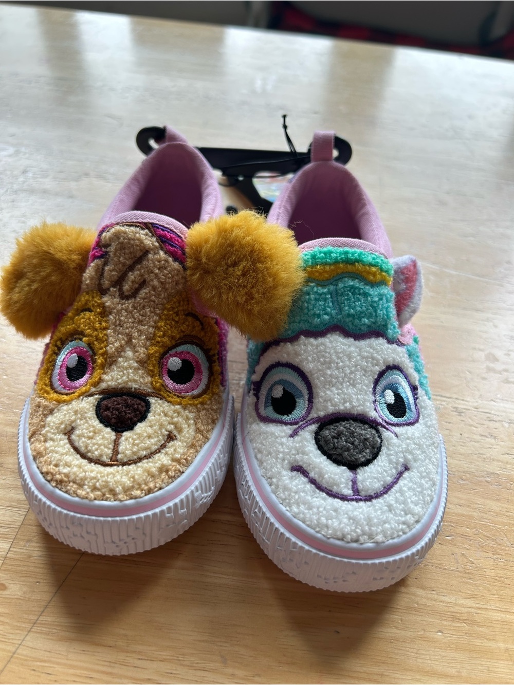 Paw Patrol slip on sneaker shoes 3D  girls youth size 9 Skye & Everest pink NWT